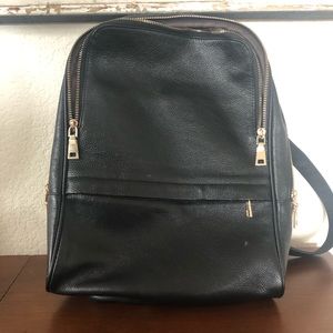 Coolcy black leather backpack